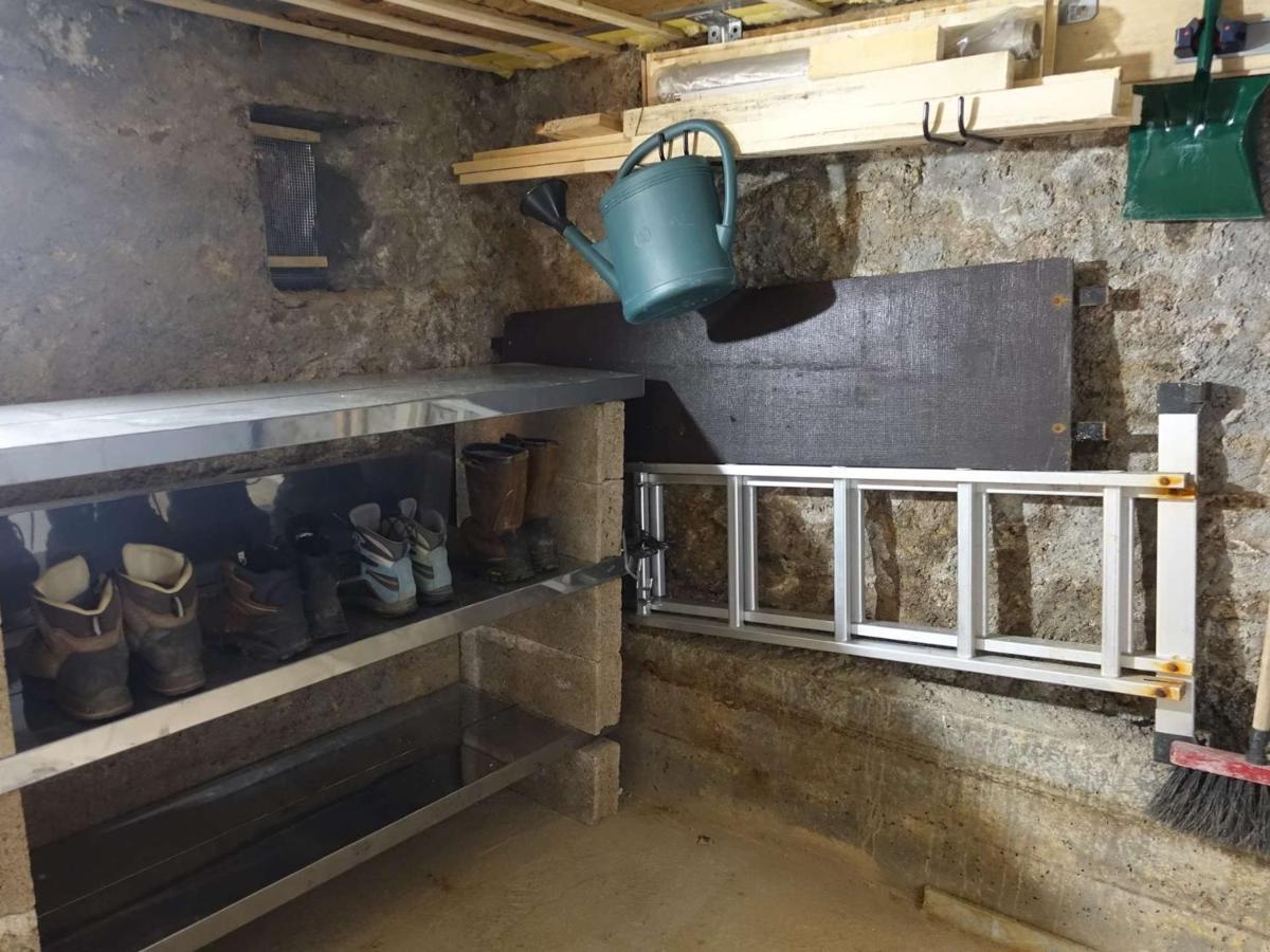 Charmant Mazot Savoyard A Hauteluce: Ideal Pour Couple, Proche Commerces Et Ski, Bien Equipe - Fr-1-342-263 Exterior photo